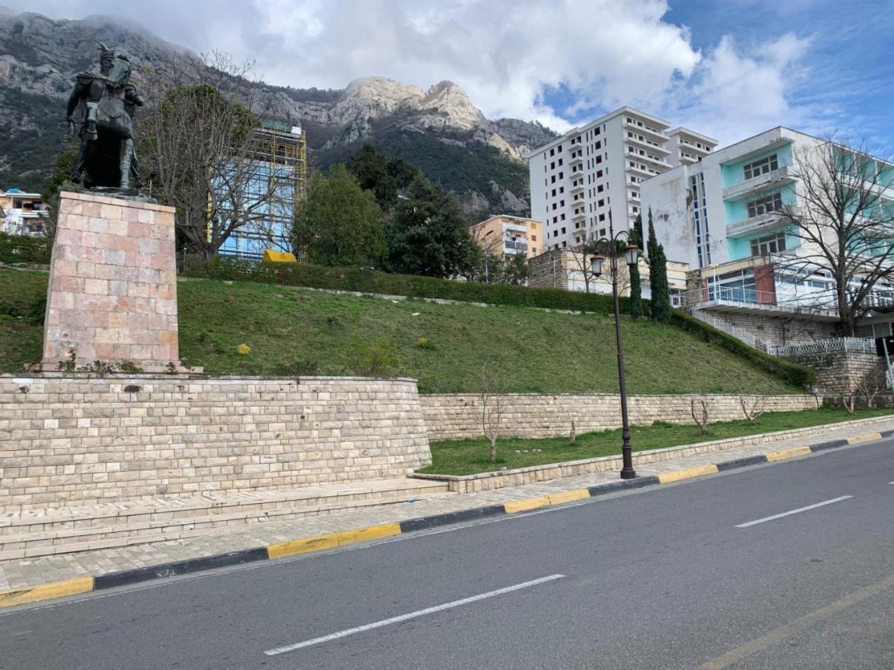 Kruja Shared Apartment Exterior foto